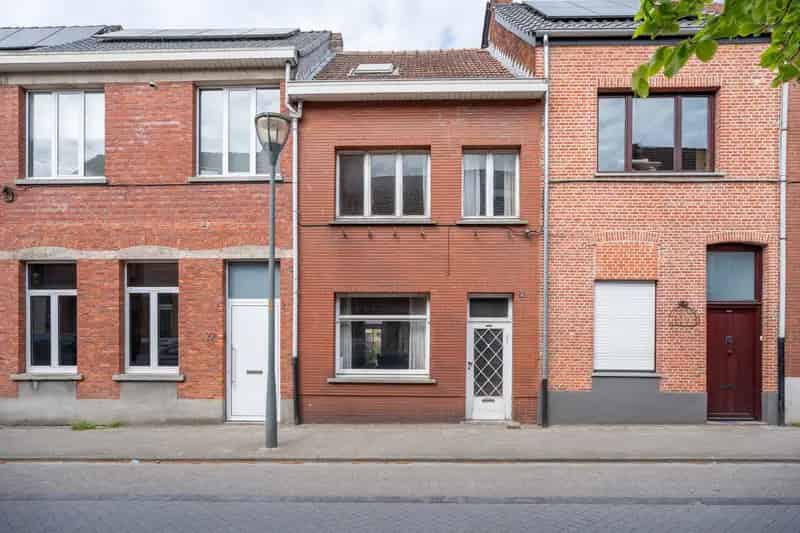 Huis te huur Turnhout 3 slaapkamers diepe tuin 153m²