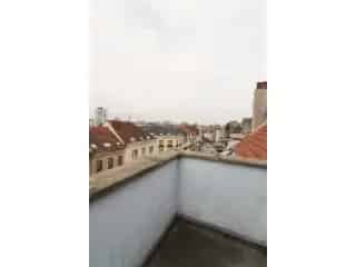 Duplex Brussel te renoveren 135m2 Terras Investering