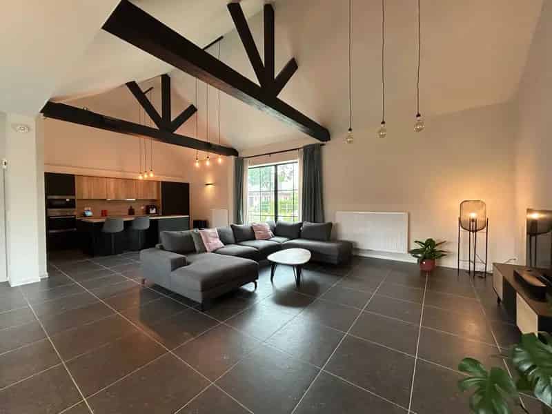 Huis te koop: Gerenoveerde woning 4 slaapkamers, tuin, zonnepanelen