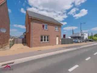 Huis te koop Opitter - Instapklare woning met studio