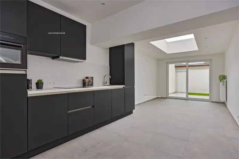 Huis te koop Menen: 3 slaapkamers, garage, gerenoveerd