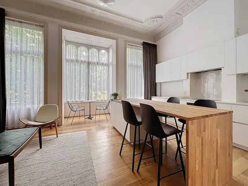 Gemeubeld Appartement te Huur 76m2 Brussel