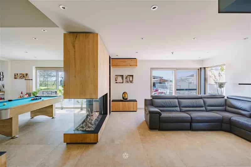 Huis te huur: Instapklare villa met 4 slaapkamers en tuin