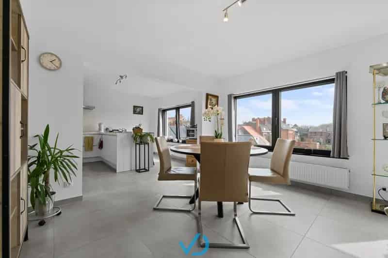 Appartement te koop Ieper 3 slaapkamers Zuidgericht terras