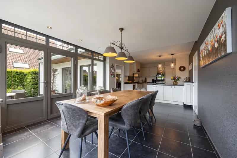 Zeer Goed Onderhouden Gezinswoning 4 5 Slaapkamers