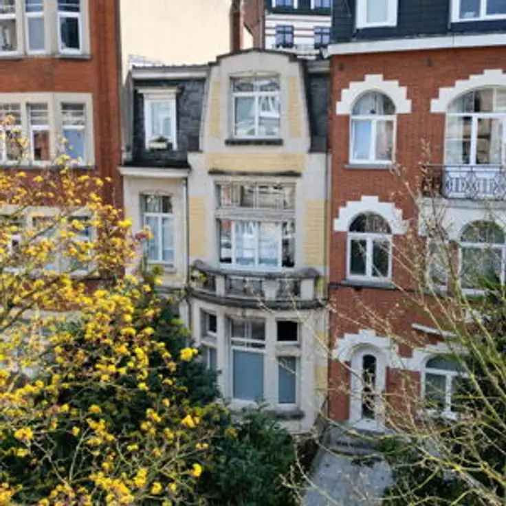 Huis te Koop Vorst 200m2 4 slaapkamers gerenoveerd