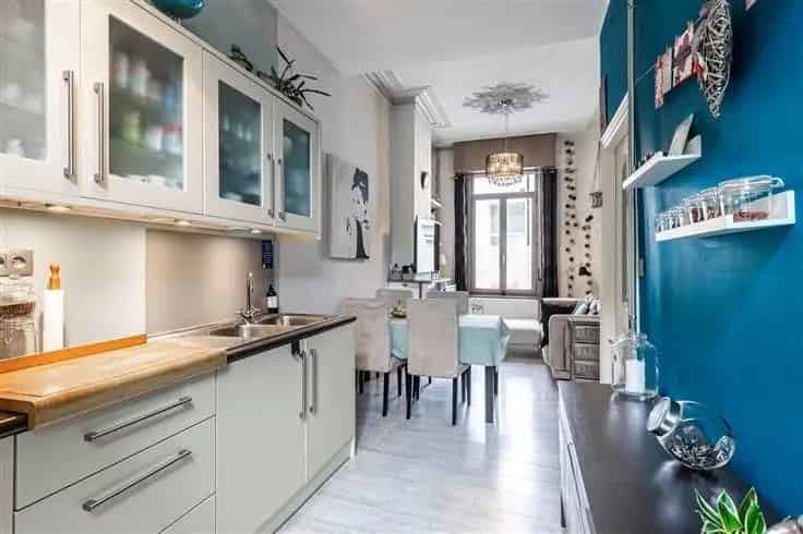 Huis Te Koop Antwerpen - Starterwoning 106m² Nabij Park Spoor Noord