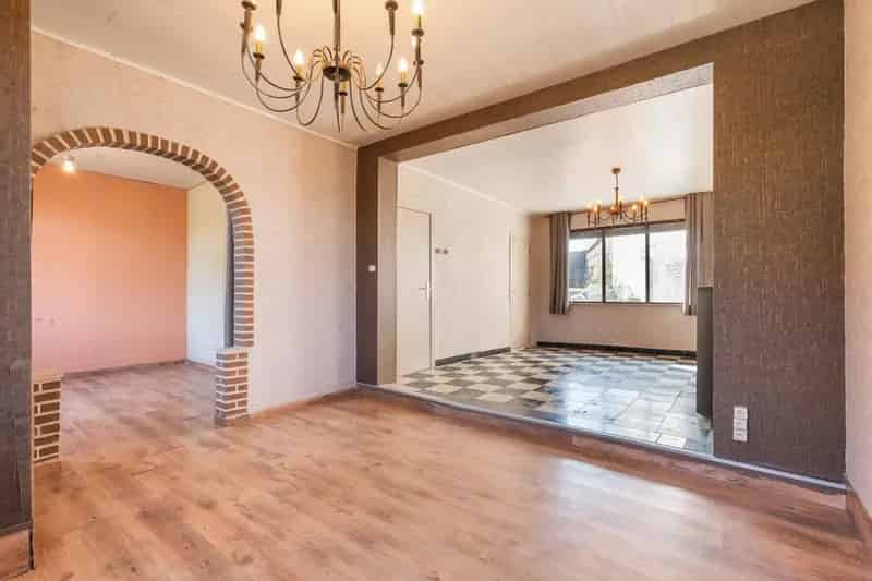 Te renoveren HOB 3 slaapkamers toplocatie