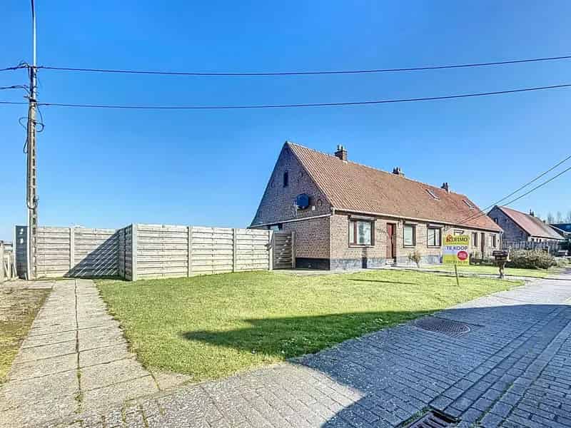 Huis te huur Elverdinge: Knusse woning met tuin en garage