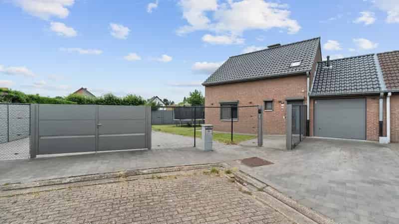 Huis te huur Houthalen: Gerenoveerde woning 3 slaapkamers 2 badkamers