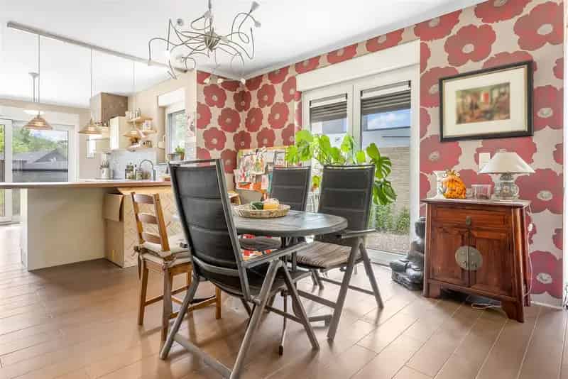 Moderne woning te huur 3 slaapkamers Stal