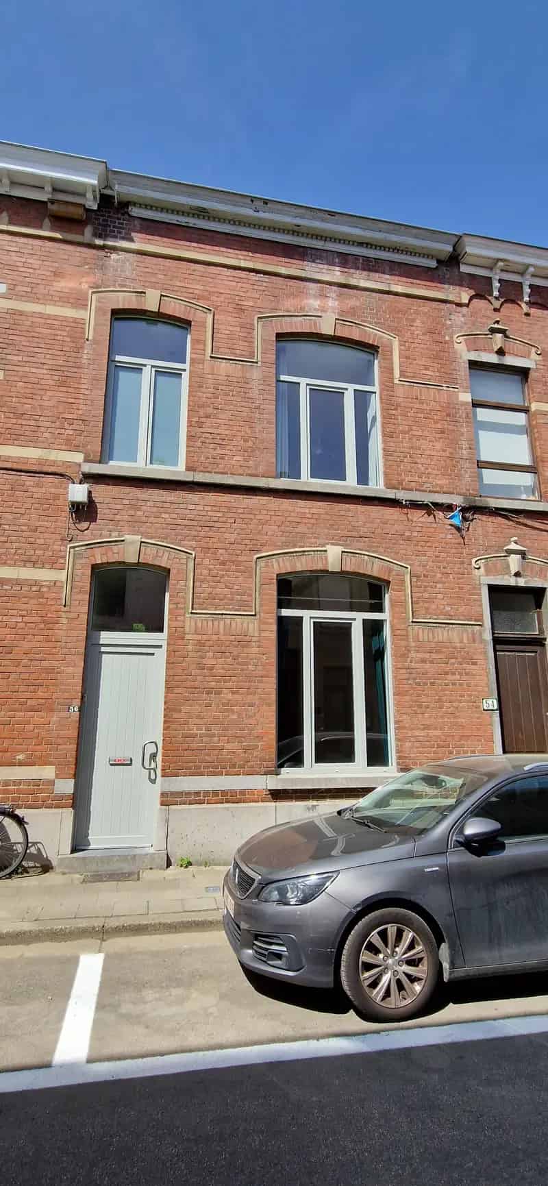 Herenwoning te koop: 4 slaapkamers, 2 badkamers, tuin