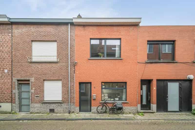 Huis te huur Leuven: 2 slaapkamers, bureau en terras