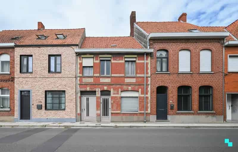 Te renoveren ééngezinswoning te Izegem