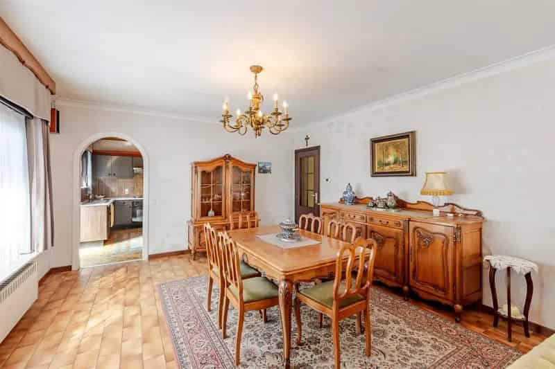Te renoveren bungalow Dendermonde