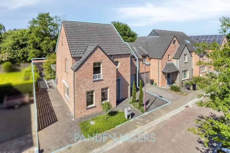 Huis te huur te Lint: 5 slaapkamers, tuin, garage en sauna