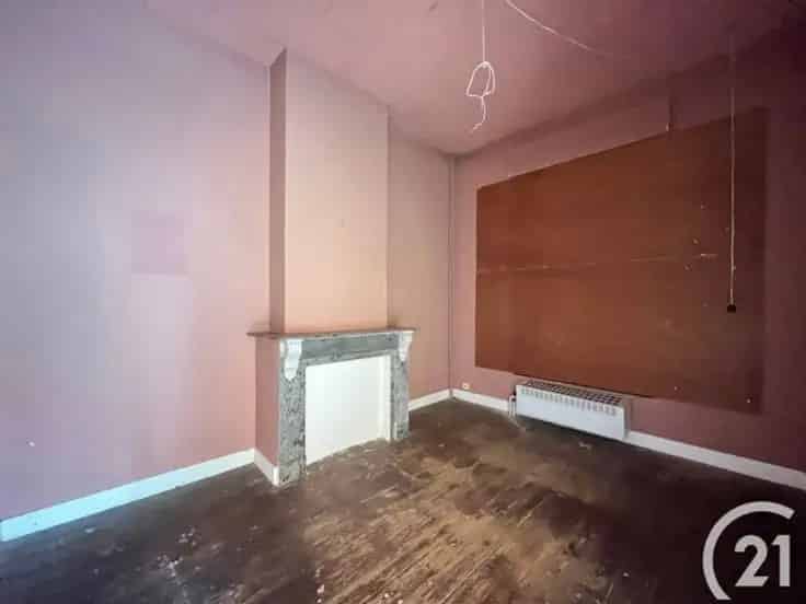 Huis Te Koop Watermaal-Bosvoorde Gemengd Hoekpand