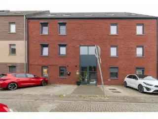 Appartement te huur Ghlin - Lichtrijk gelijkvloers met terras