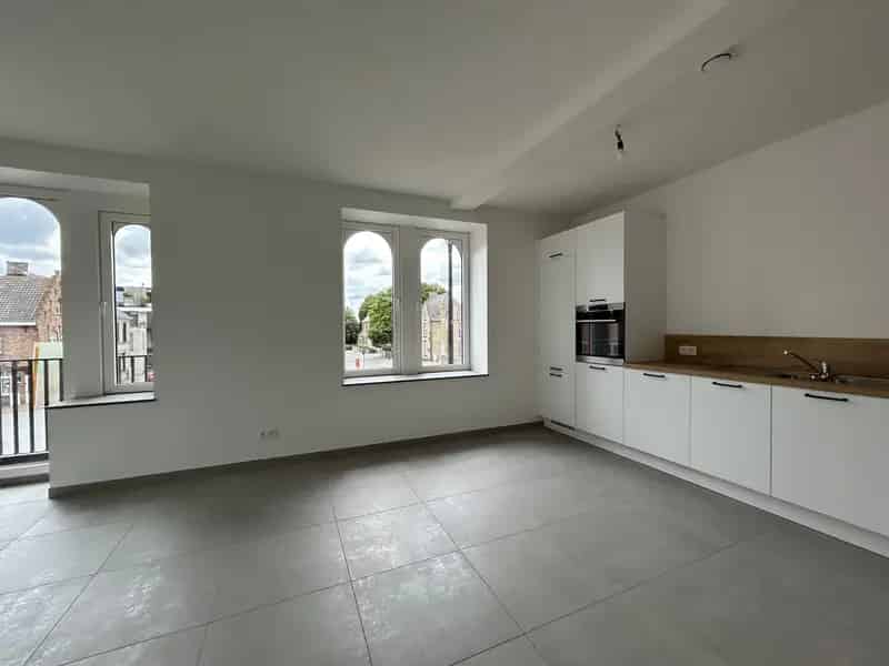 Nieuwbouw 2-slaapkamerappartement gelegen in het hart van Handzame