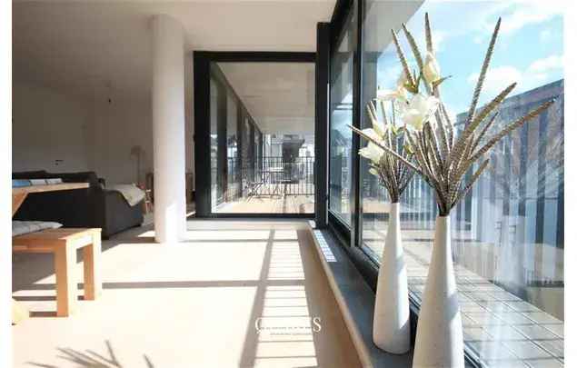 Huur 2 slaapkamer appartement van 109 m² in Antwerp