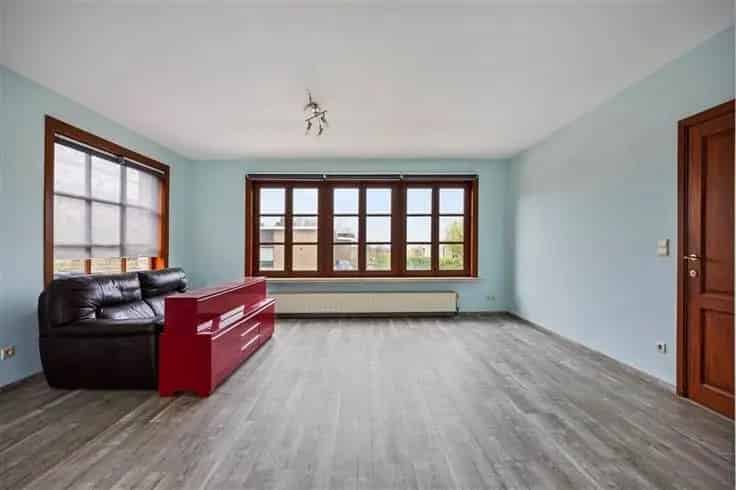Huis Te Koop Beersel: 6 Slaapkamers, Garage, Tuin