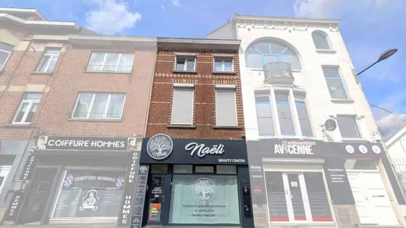 Handelspand 250m² Schaerbeek  - Winkel en Residentieel