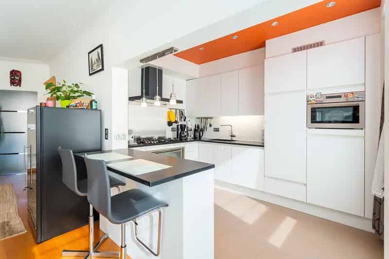 Luxueus 2 Slaapkamer Appartement 88m2 Instapklaar