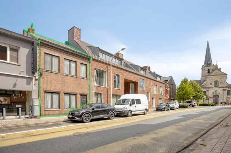 Huis te koop Broechem: Diepe Tuin & Renovatieproject