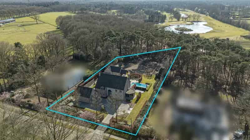 Topvilla met Paardenaccommodatie Infinity Pool en 2e Woning