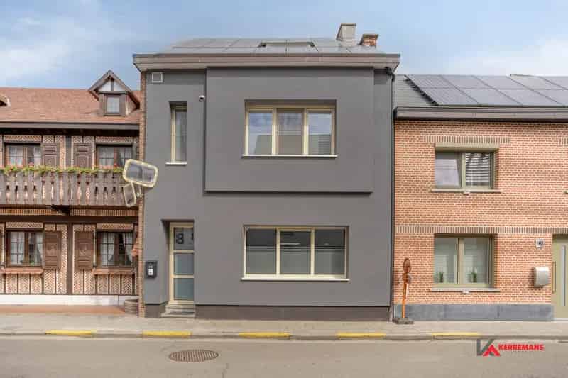 Huis te huur: Instapklare 3 Slaapkamers Ruime Tuin Energiezuinig