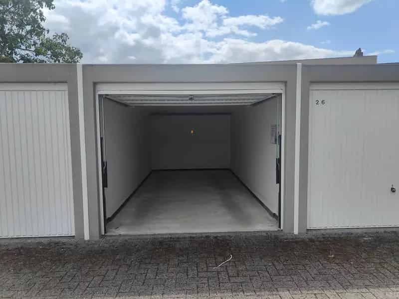 Garagebox te Huur Sint-Kruis Nabij Brugge