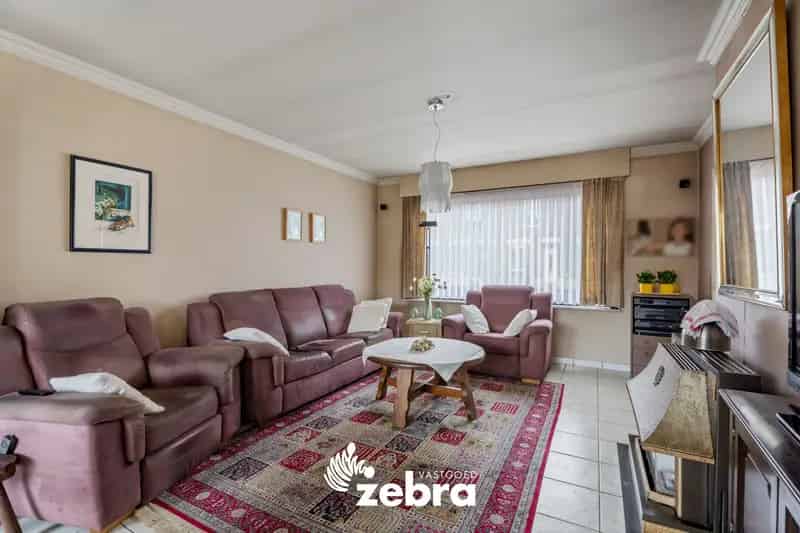 Huis te huur Rumbeke: 3 slaapkamers, garage en tuin