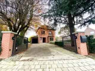 Huis te huur Vosselare: Moderne gerenoveerde villa met 4 slaapkamers
