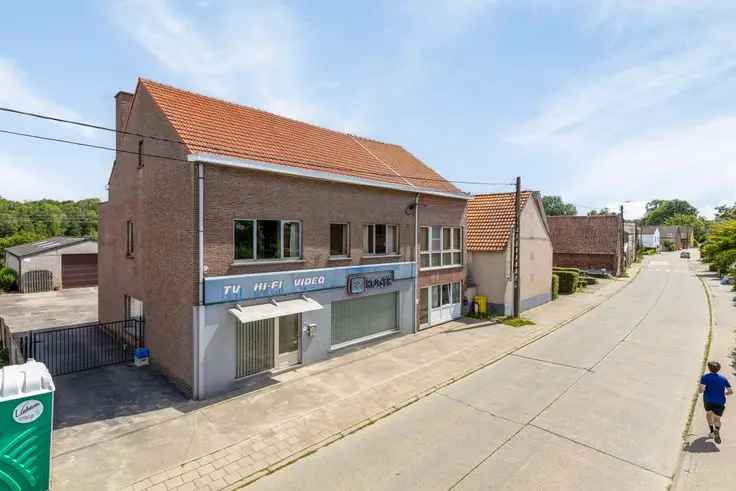 Huis Te Koop