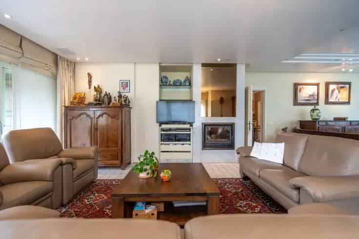 Huis Te Koop Harelbeke: Unieke Woning Rustige Wijk
