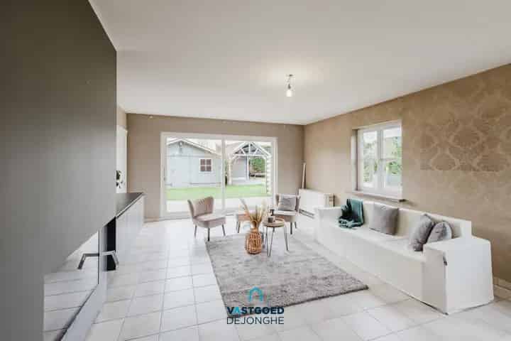 Huis te koop De Pinte - Ruime halfopen bebouwing