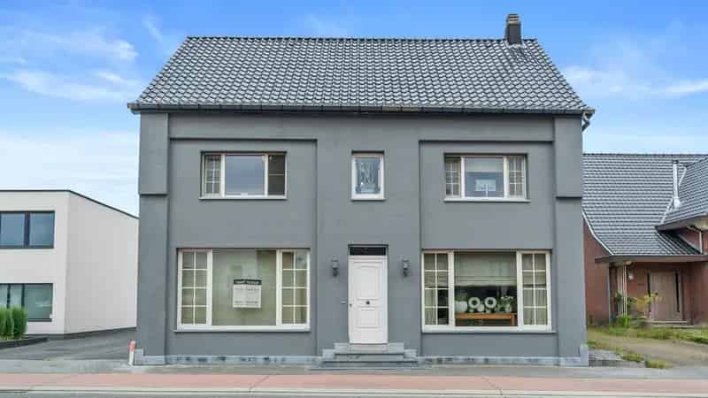 Instapklare Energiezuinige Woning te Niel-bij-As