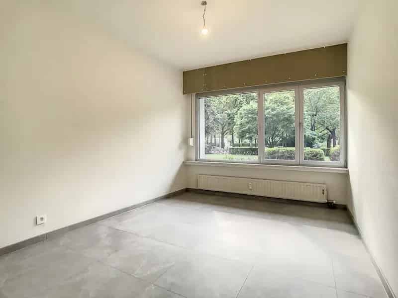 Appartement te huur Linkeroever 2 slaapkamers gerenoveerd