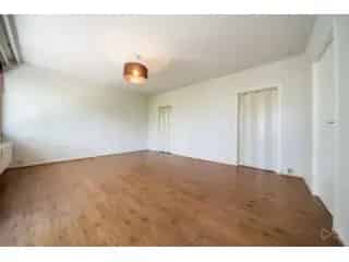 Gelijkvloers Appartement te Koop Ukkel 1 Slaapkamer Terras