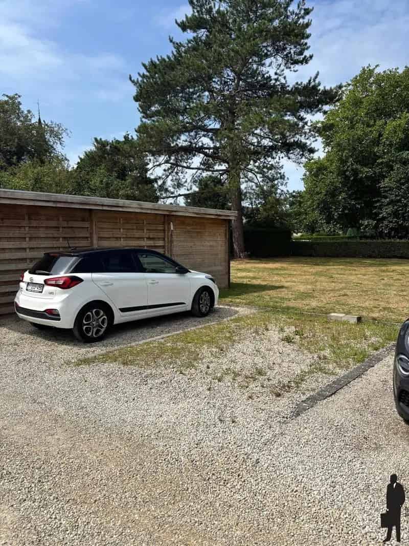 Buitenstaanplaats Halle Eigen Gebruik of Investering