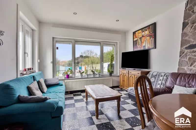 Huis te koop Sint-Pieters-Leeuw 3 slaapkamers tuin
