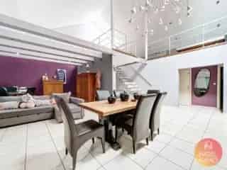 Huis te koop Fexhe-Slins 421m² met binnenzwembad