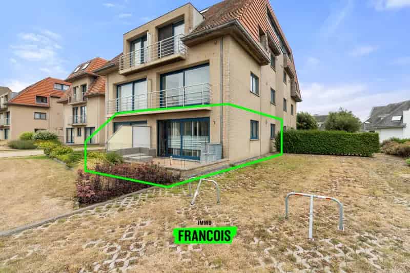 Appartement te koop Middelkerke: 1 slaapkamer, terras, nabij zee