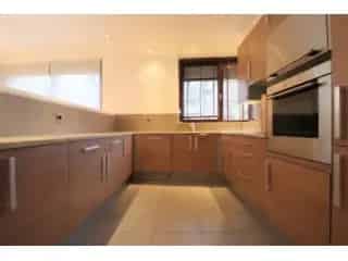 Gelijkvloers Appartement te Huur Woluwe-Saint-Pierre