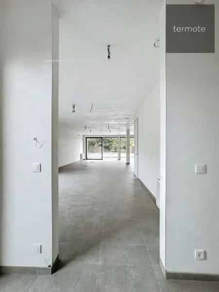 Nieuwbouw Kantoorruimte 200m² te Huur Waregem