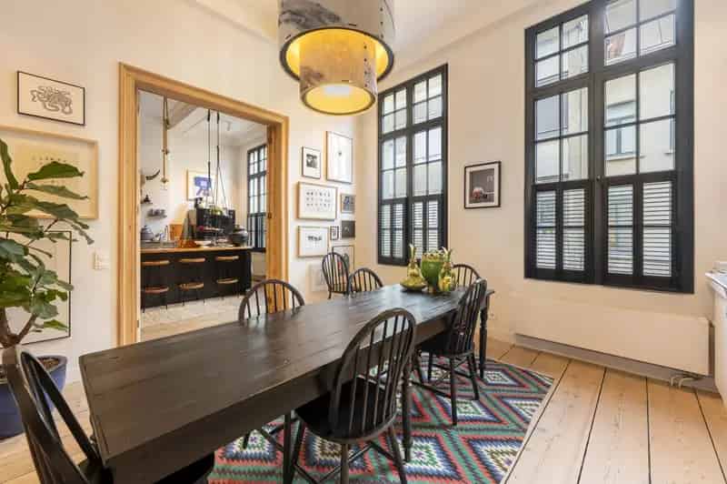 Antwerpen Centrum Meesterwoning Te Koop - Patio Parking Lift