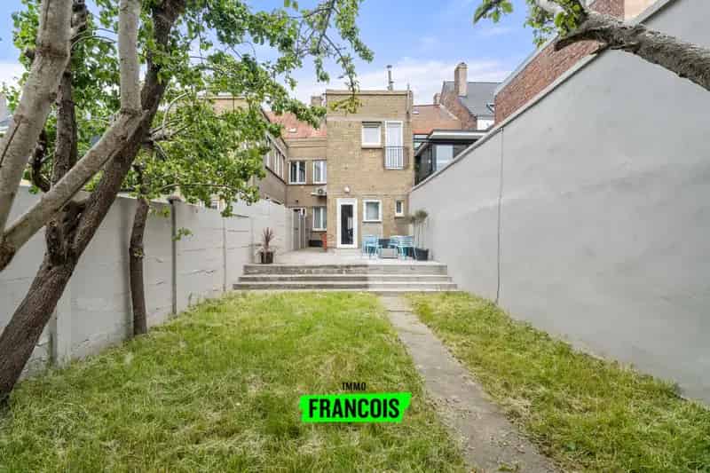 Huis te Koop: 3 Appartementen Oostende Bredene