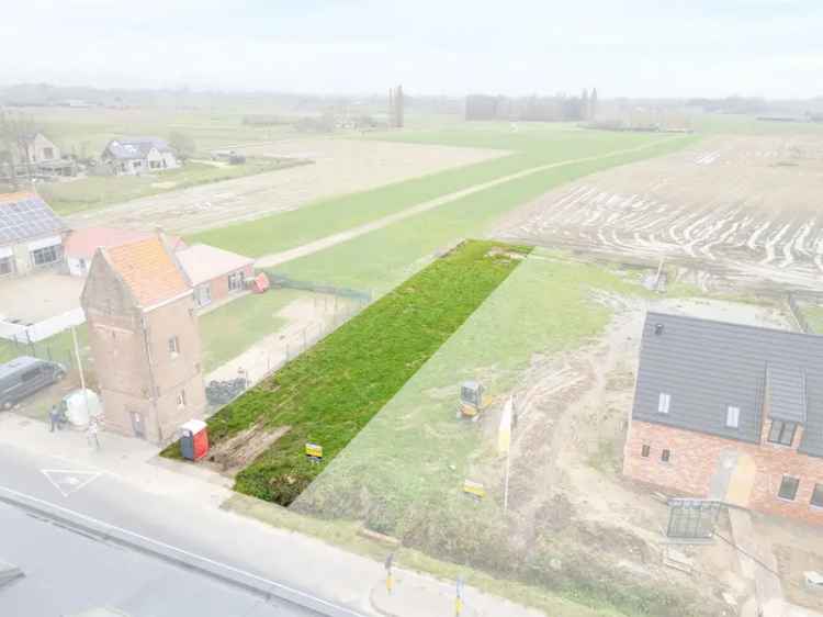 Bouwgrond zonder bouwverplichting te koop in Izenberge, Alveringem