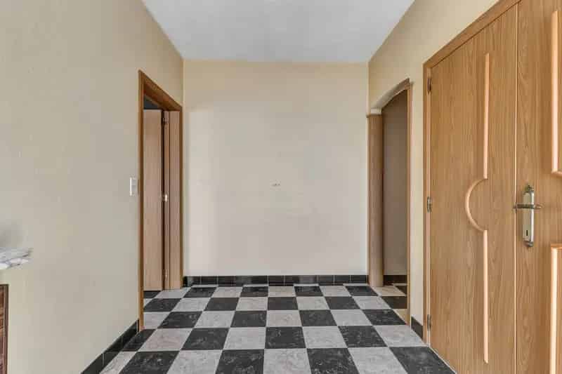 Huis te koop Machelen: 5 slaapkamers, grote tuin, renovatieproject