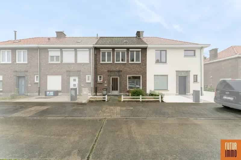 Te renoveren woning Bosmolens